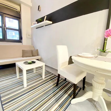 Luxury Loft In The Center 公寓 *
